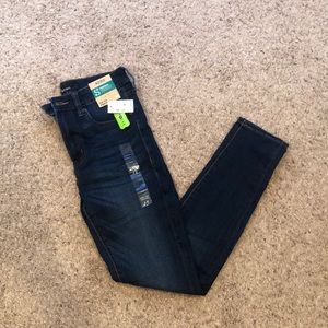 Aeropostale | NWT High Rise Jegging